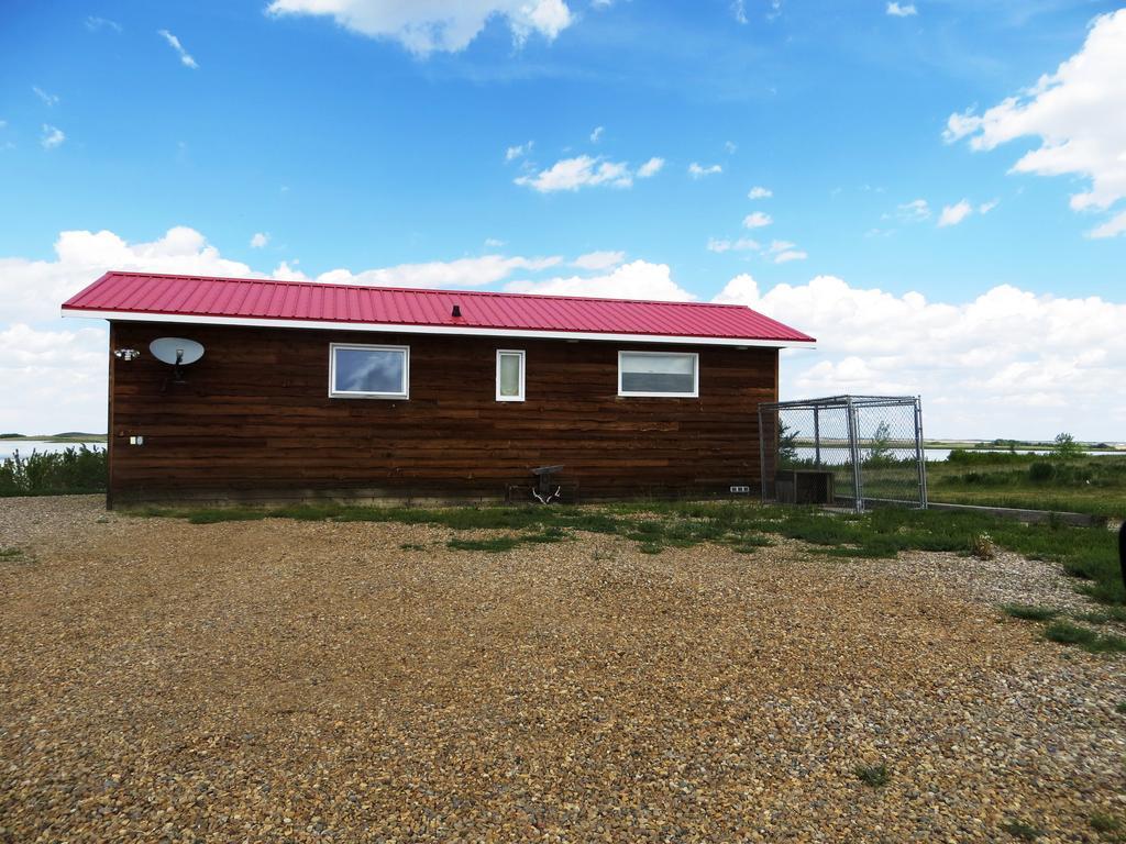 Foxlake Retreat Hanna Εξωτερικό φωτογραφία